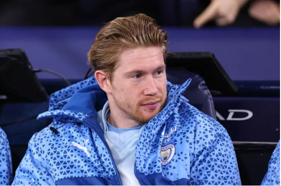 Kevin De Bruyne ngoi du bi truoc Real Madrid