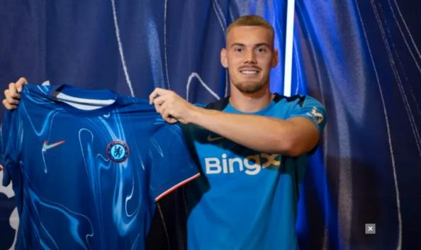 Chelsea chieu mo thanh cong Filip Jorgensen