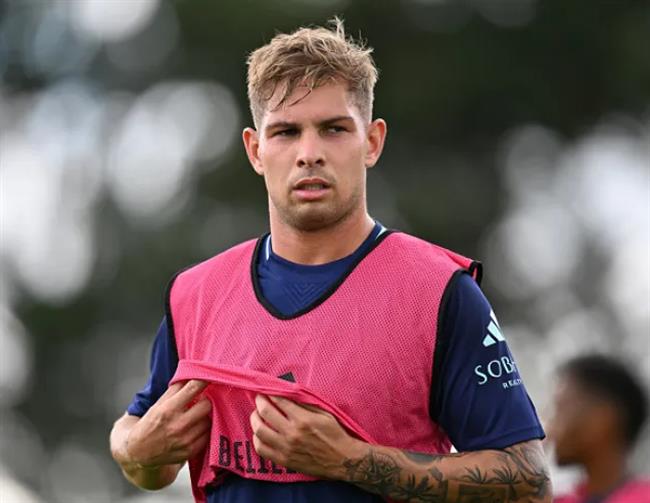 Emile Smith Rowe duoc Crystal Palace quan tam