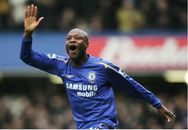 William Gallas chi trich du doi viec Chelsea mua thu mon moi