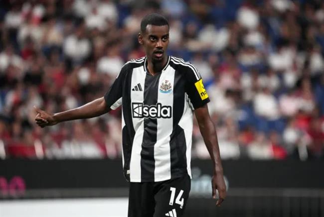 Alexander Isak la muc tieu chuyen nhuong so mot cua Arsenal mua he nay