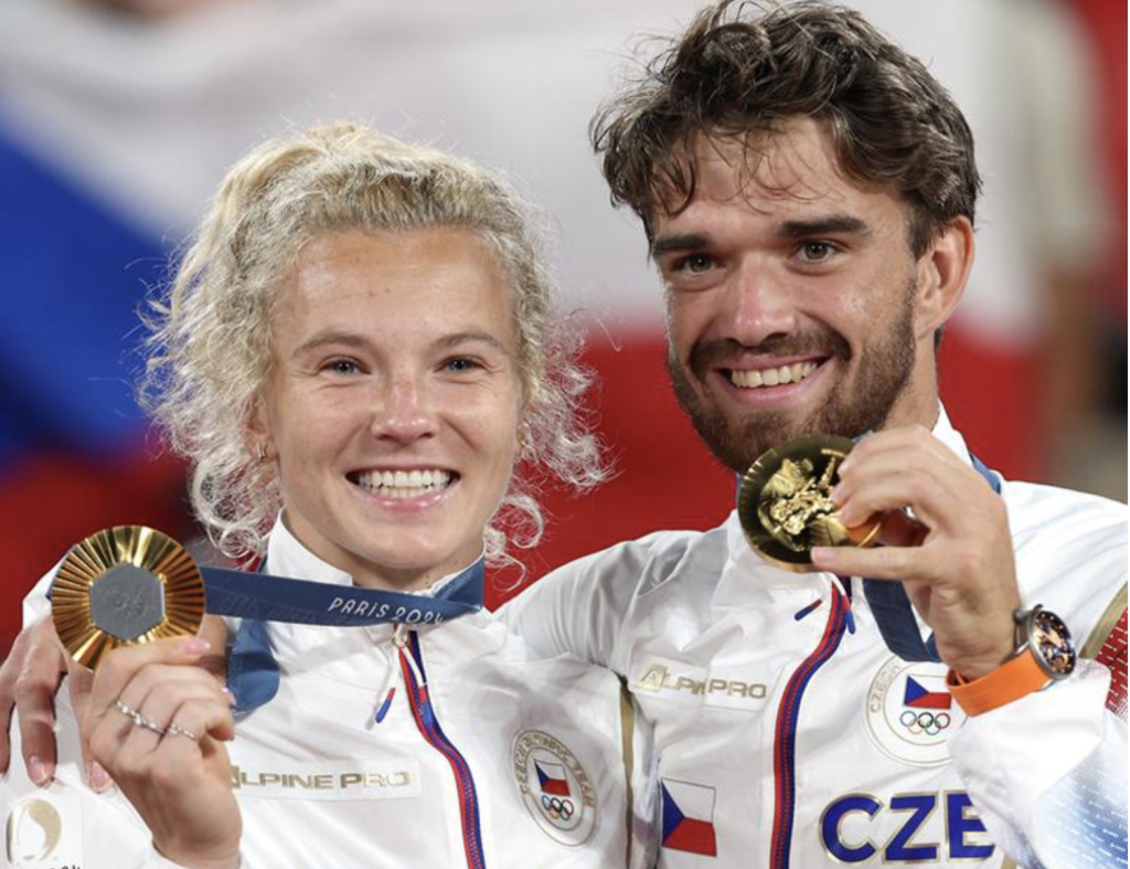 Katerina Siniakova va Tomas Machac