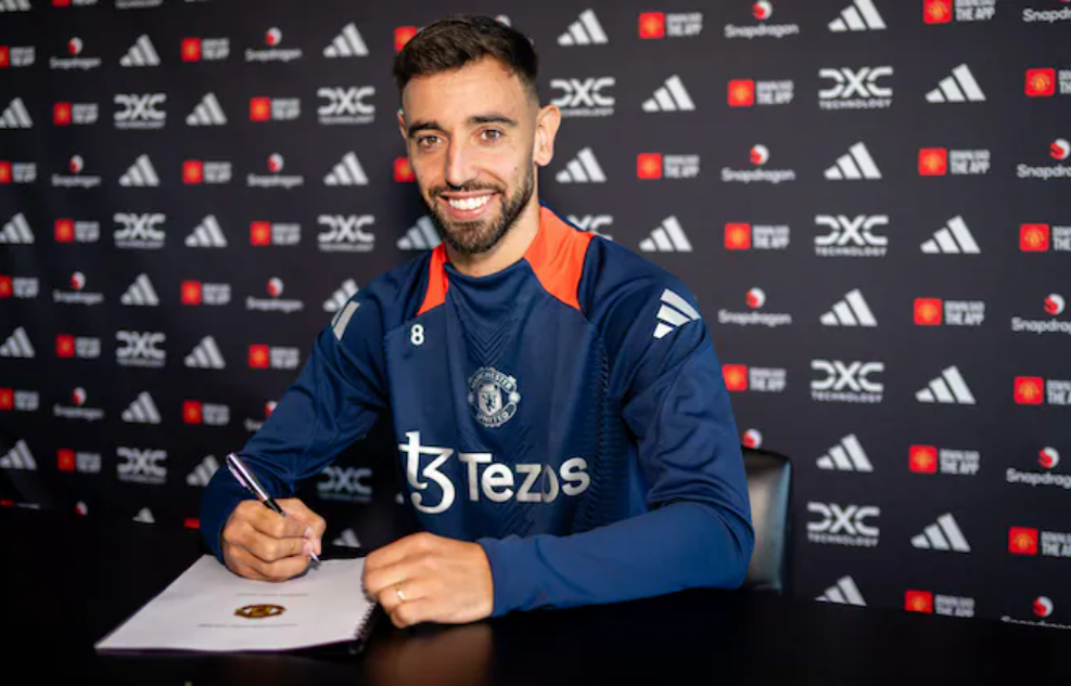 Bruno Fernandes gia han voi CLB MU, 123b, trang chủ 123b